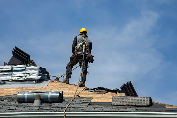 Professional Gutter Installation technician working in Saint Johnsbury, VT